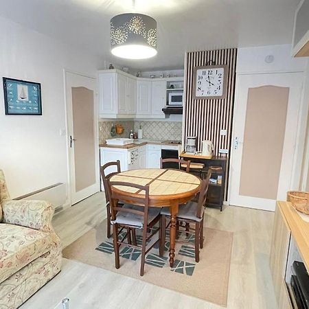 Appartement 2 pièces entièrement rénové Villers-sur-Mer Extérieur photo