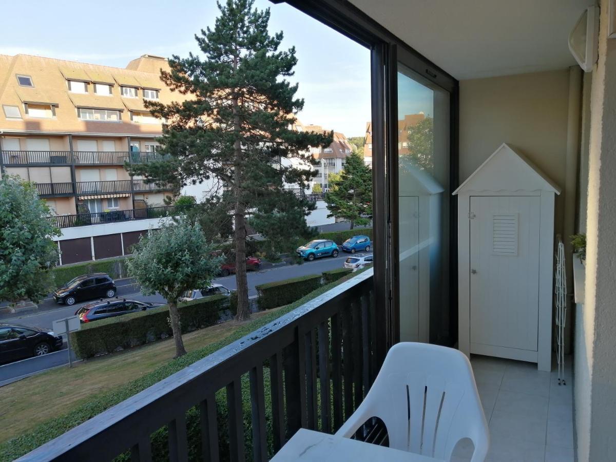 Appartement 2 pièces entièrement rénové Villers-sur-Mer Extérieur photo